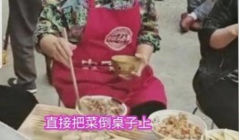 爆料配餐的东北小伙视频,东北方言魅力四溢！