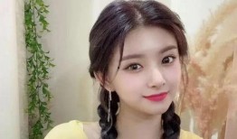 娱乐吃瓜小妹子是谁